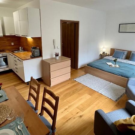 The Apartment Close To The City Center And O2 Arena Praga Exterior foto